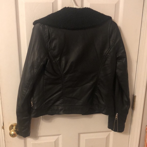 Black bomber jacket - Picture 2 of 2